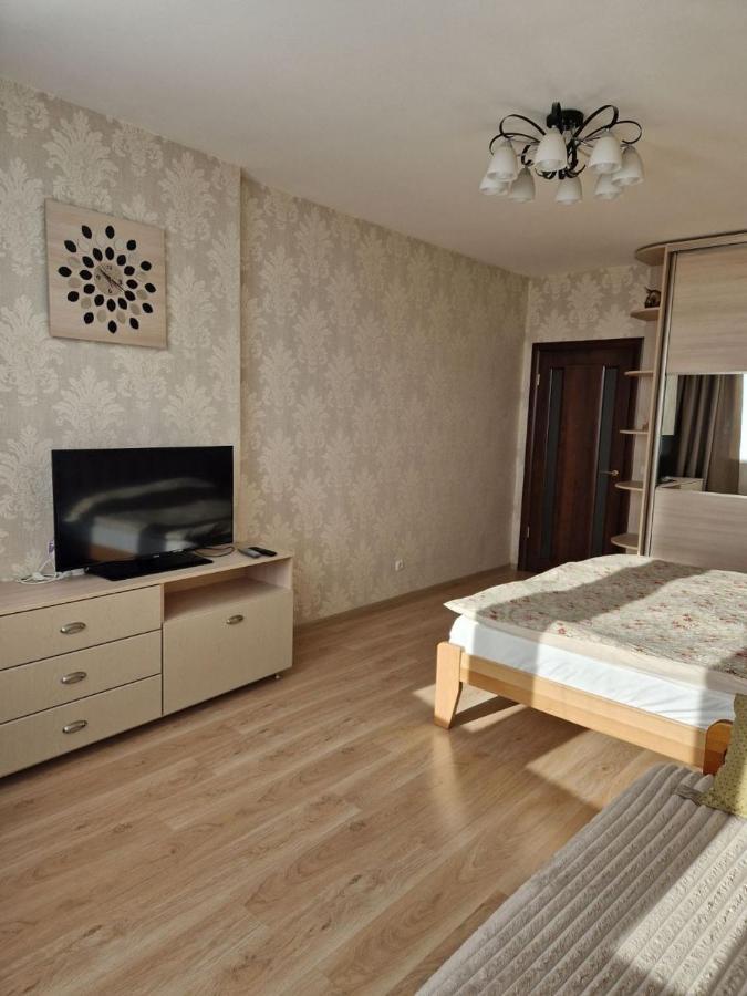 Видовые Апартаменты Kijów Zewnętrze zdjęcie
